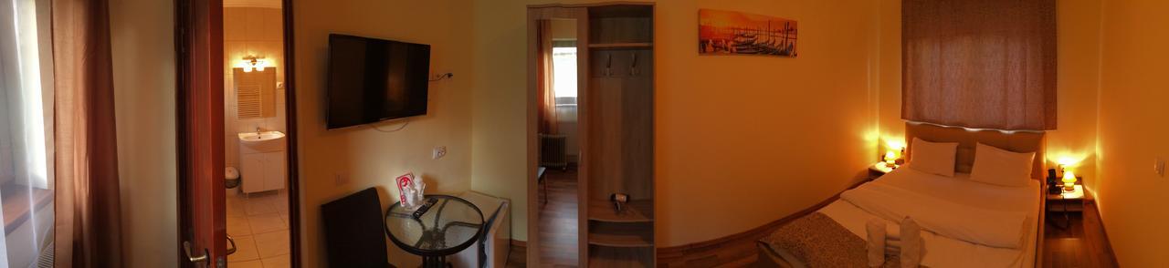 Casa Aurelia Bed & Breakfast Sibiu Exterior photo