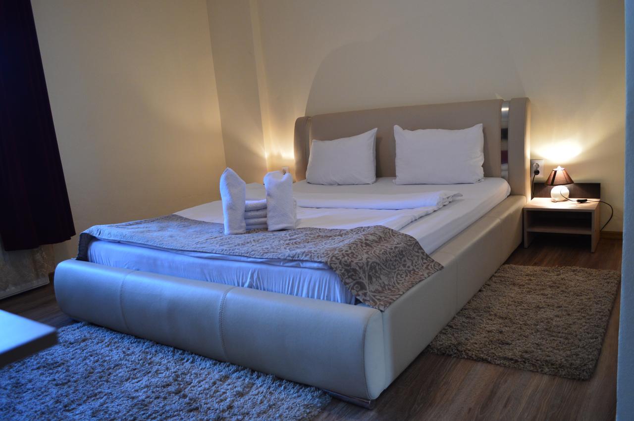 Casa Aurelia Bed & Breakfast Sibiu Exterior photo